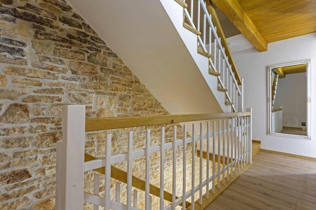 House Kristina **** Villa Burici Ngoại thất bức ảnh